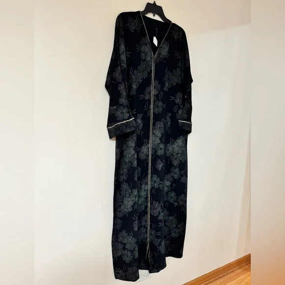 Abaya Islamic Wear Maxi Long Sleeved Dress Size XL / XXL Black Floral Green NEW - Picture 4 of 11